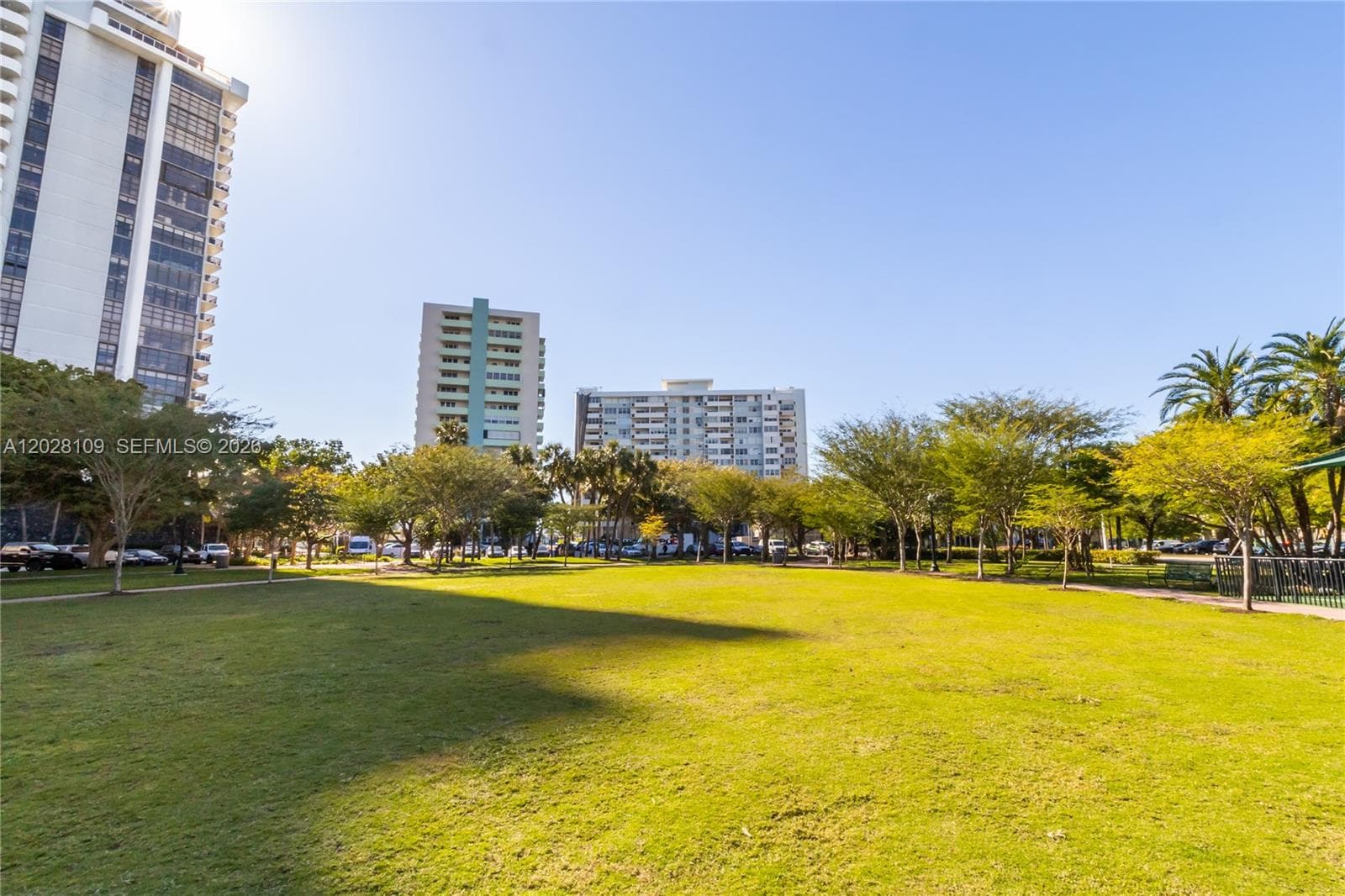3 Island Ave # 11B, Miami Beach FL 33139 — 43