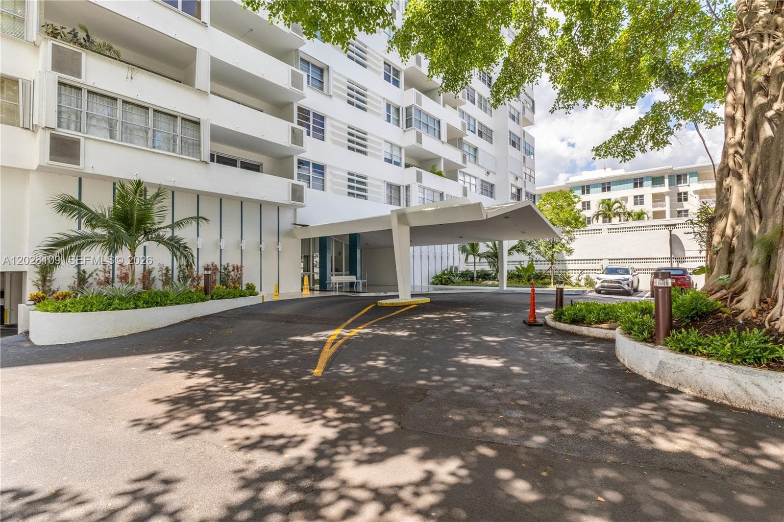 3 Island Ave # 11B, Miami Beach FL 33139 — 30