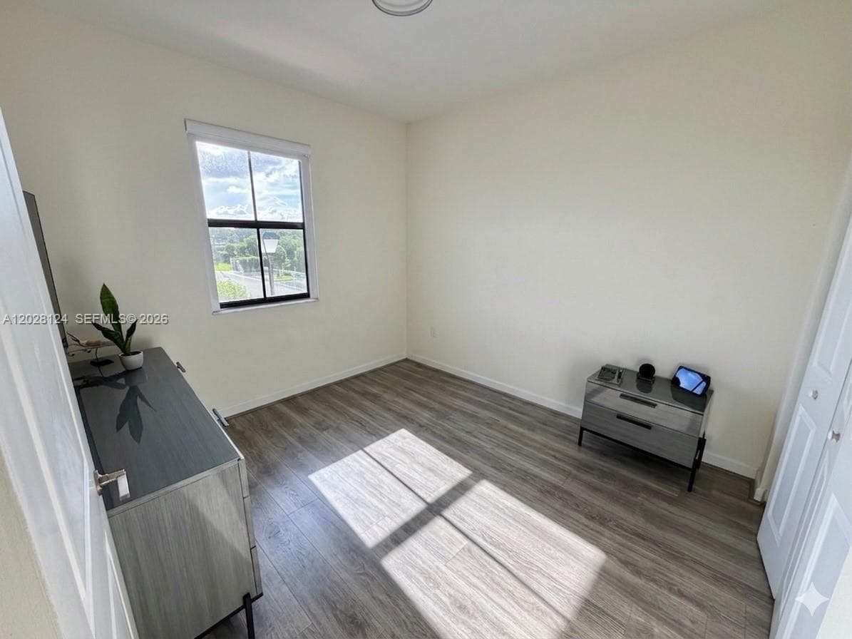 11445 W 33rd Ln, Hialeah FL 33018 — 24