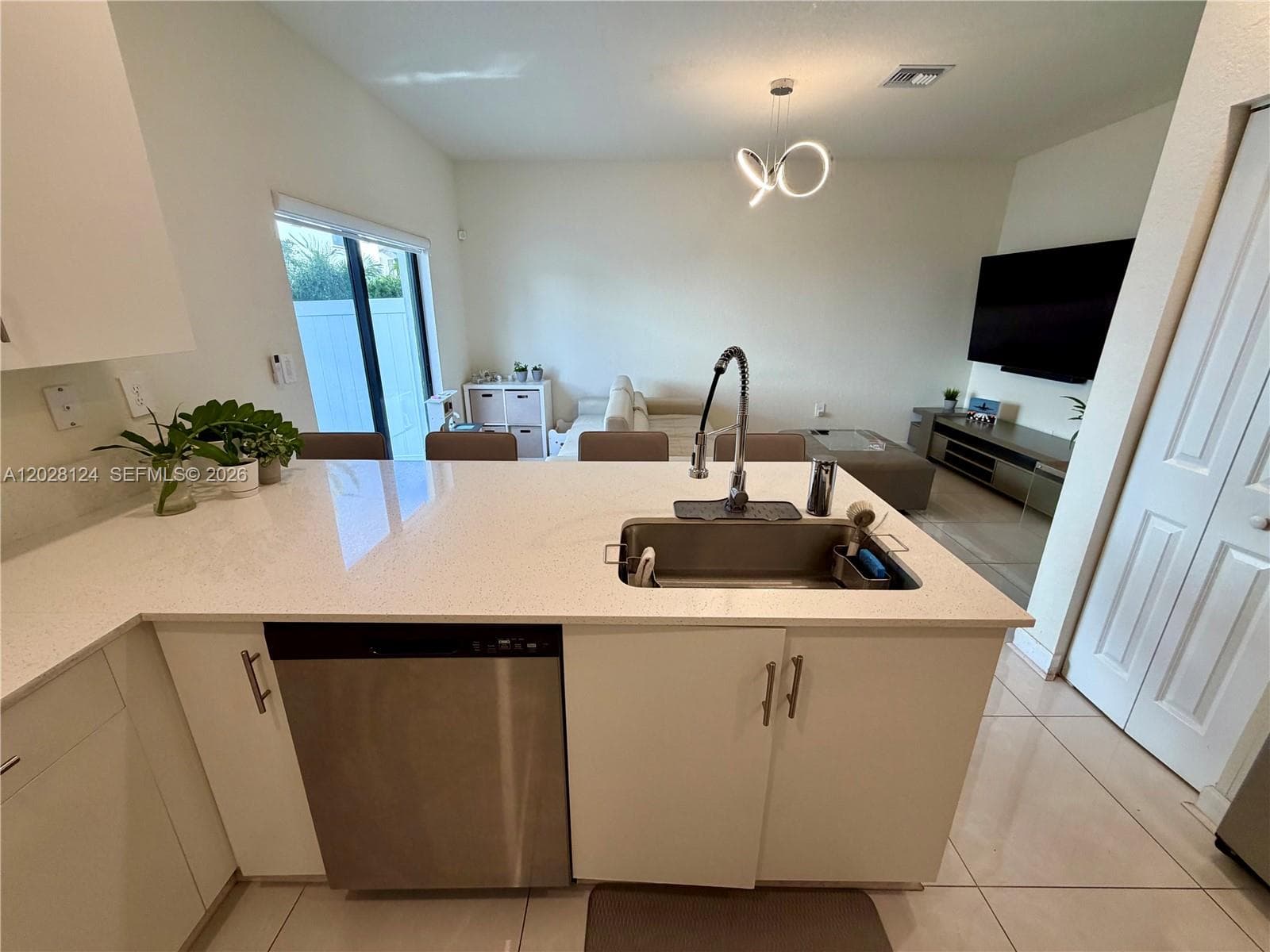 11445 W 33rd Ln, Hialeah FL 33018 — 19