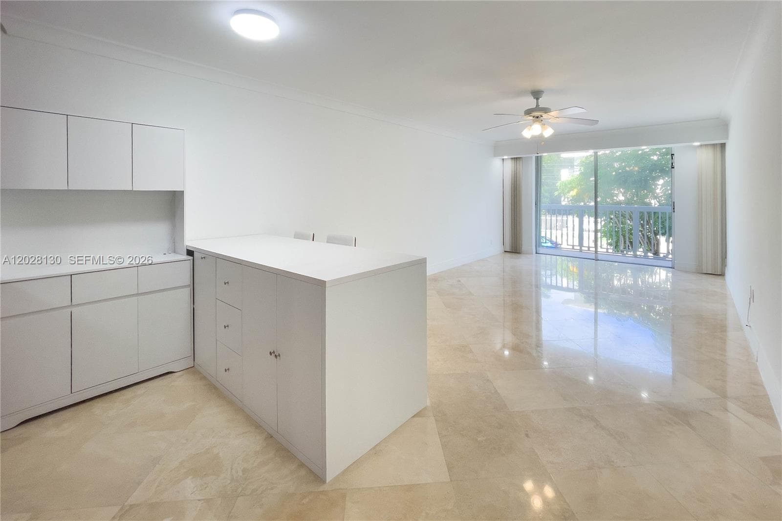 1670 Bay Rd # 2D, Miami Beach FL 33139 — 2