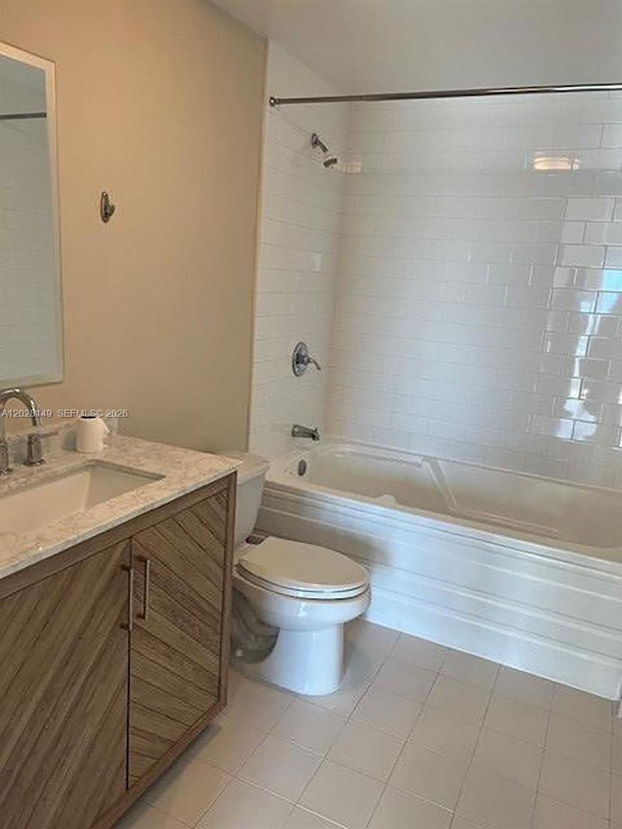 690 SW 1st Ct, Miami FL 33130 — 16