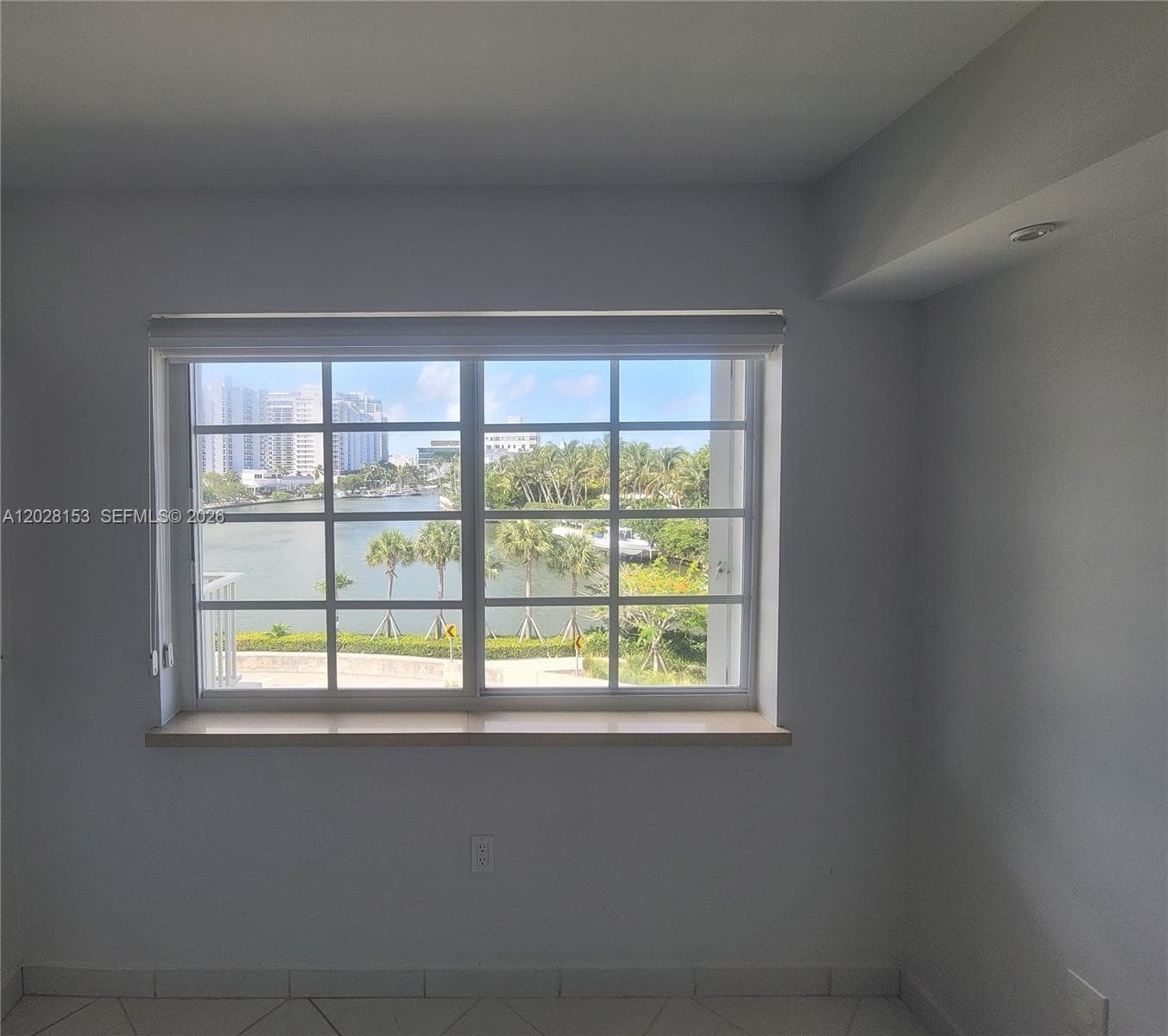 2600 Collins Ave # 411, Miami Beach FL 33140 — 6