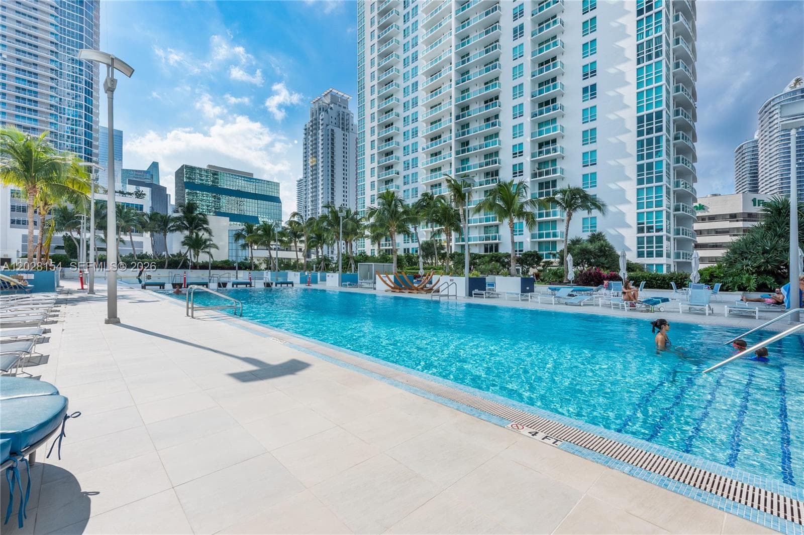 951 Brickell Ave # 2103, Miami FL 33131 — 11