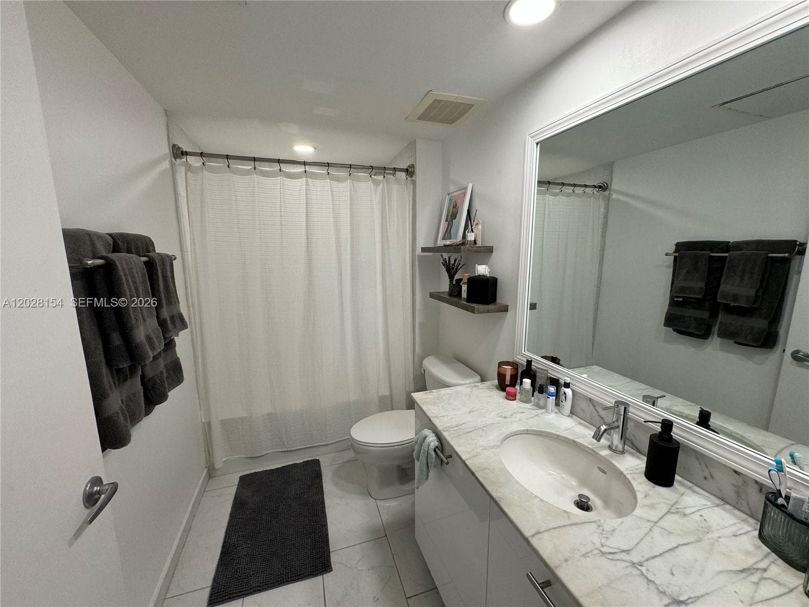 951 Brickell Ave # 2103, Miami FL 33131 — 8