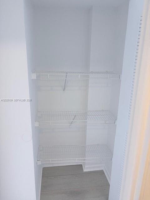 9460 Fontainebleau Blvd # 529, Miami FL 33172 — 27