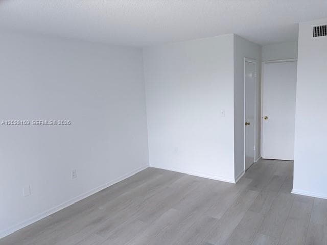 9460 Fontainebleau Blvd # 529, Miami FL 33172 — 22