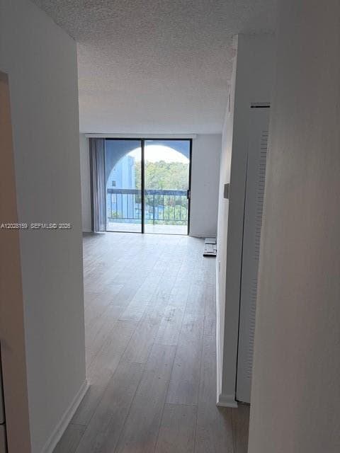 9460 Fontainebleau Blvd # 529, Miami FL 33172 — 10