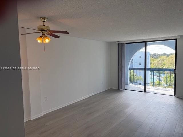 9460 Fontainebleau Blvd # 529, Miami FL 33172 — 8