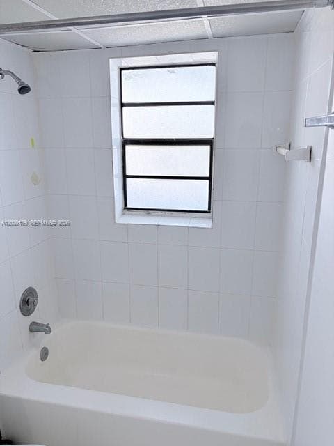 9460 Fontainebleau Blvd # 529, Miami FL 33172 — 21