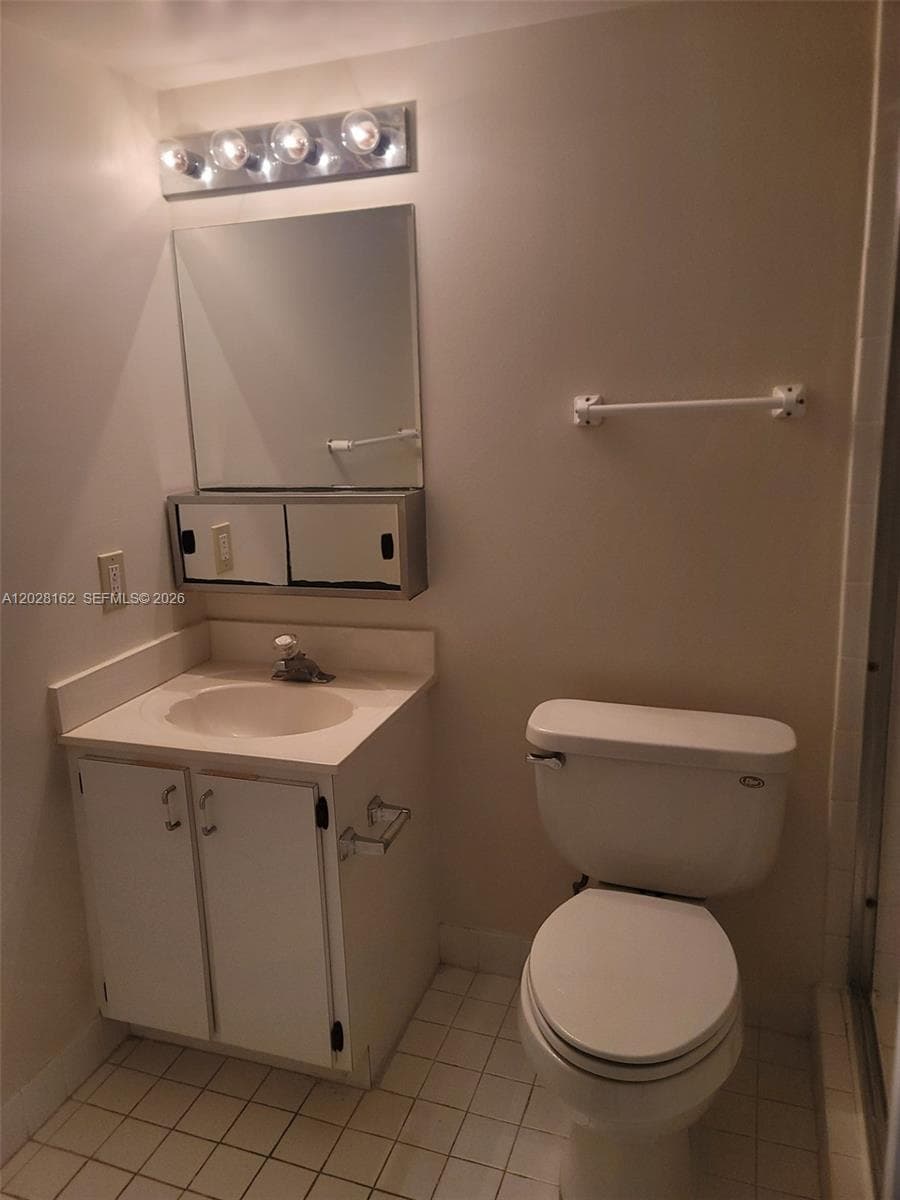2600 Collins Ave # 401, Miami Beach FL 33140 — 7