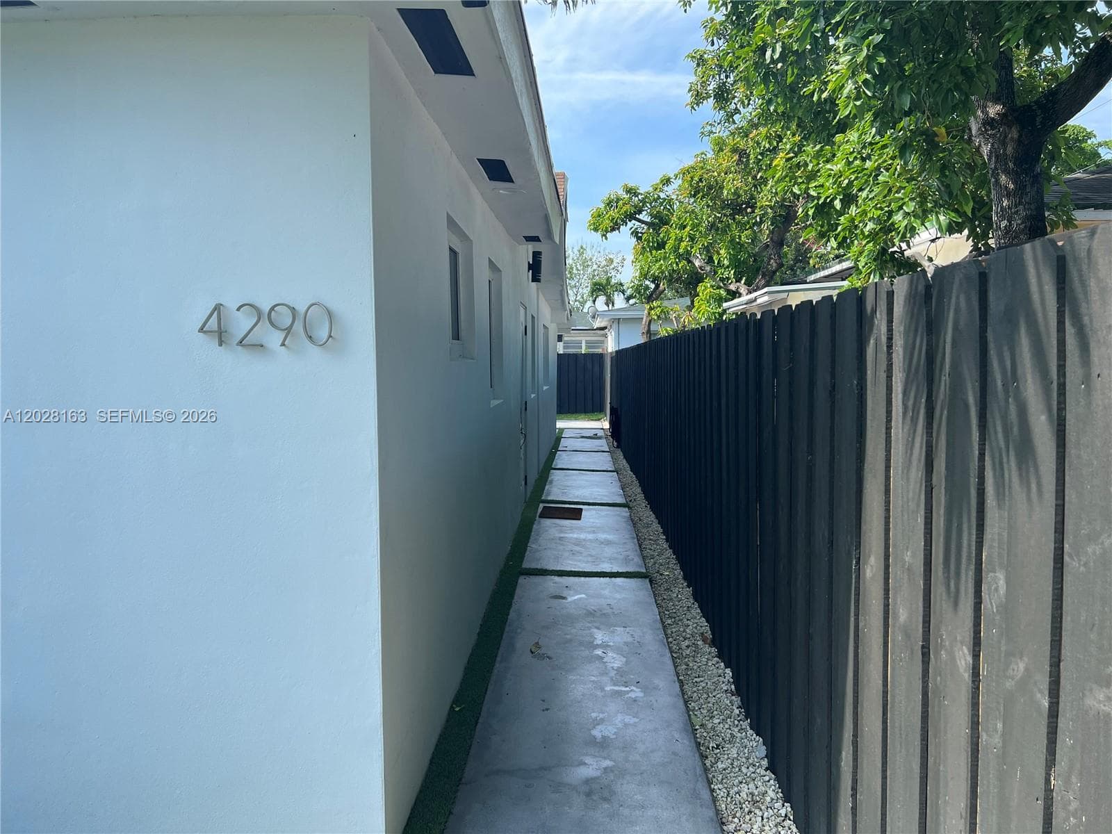 4290 SW 9th St # B, Miami FL 33134 — 3