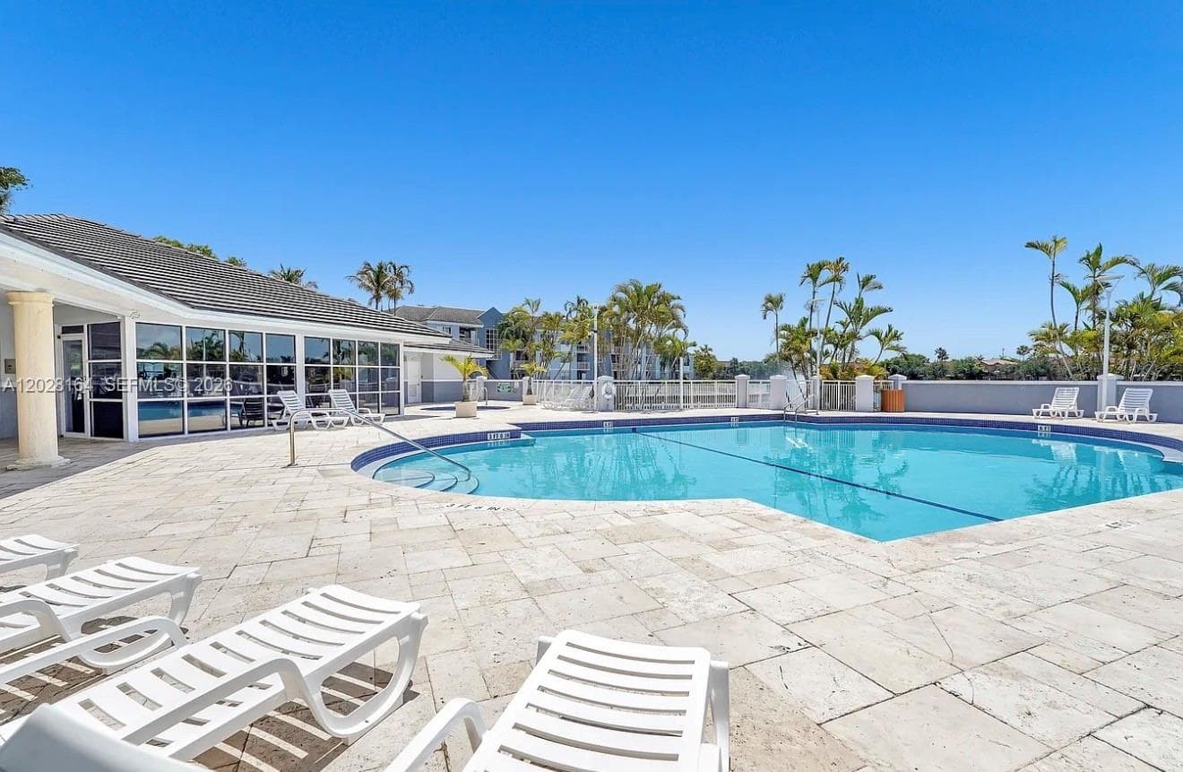 8580 SW 212th St # 303, Cutler Bay FL 33189 — 9