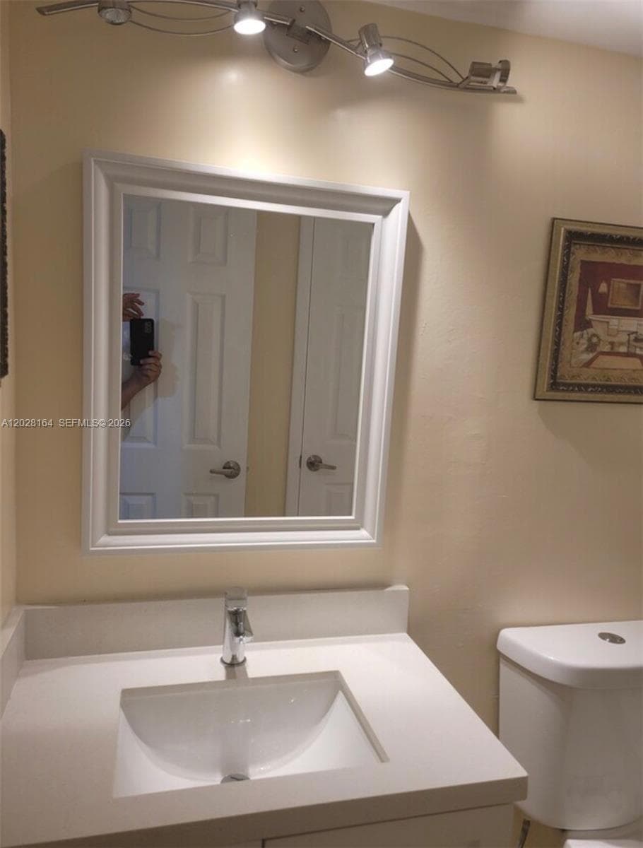 8580 SW 212th St # 303, Cutler Bay FL 33189 — 40