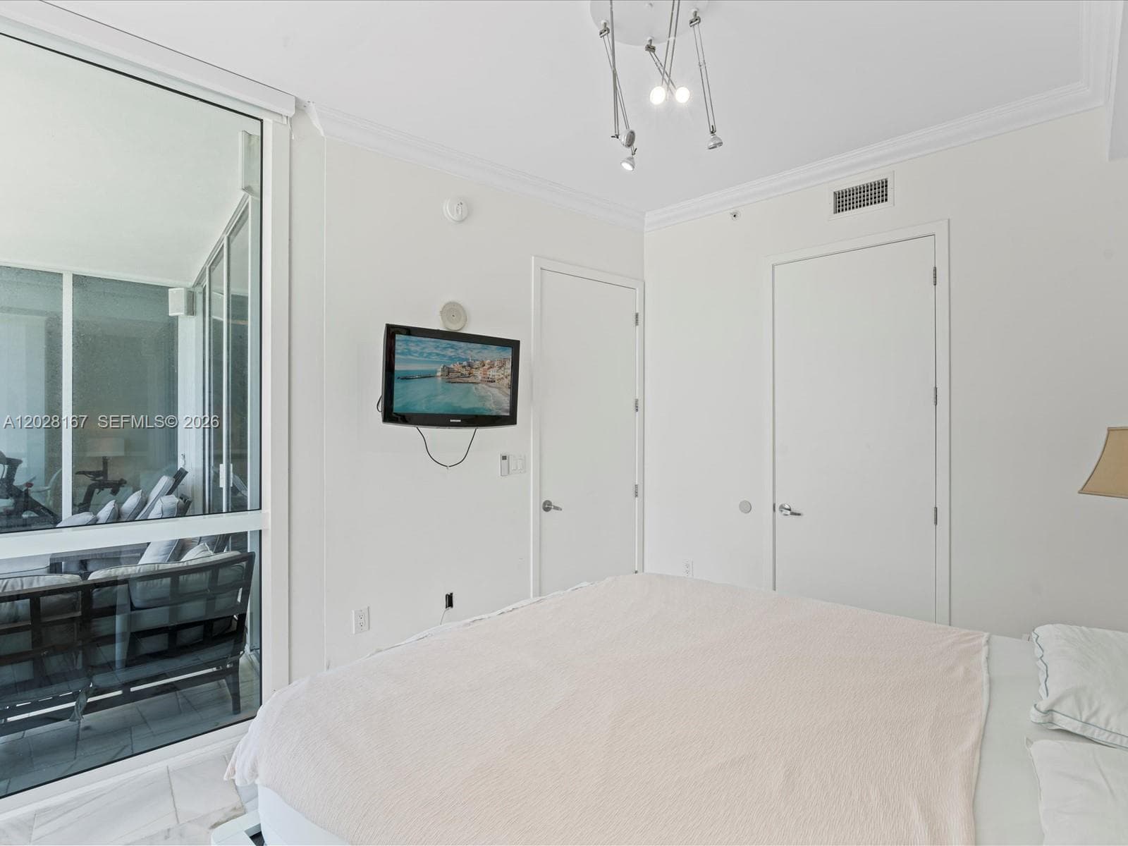 18101 Collins Ave # 1904, Sunny Isles Beach FL 33160 — 18