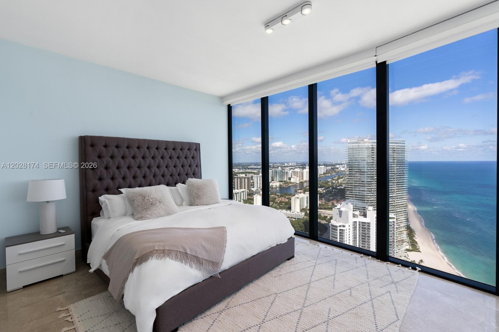 18555 Collins Ave # 5105, Sunny Isles Beach FL 33160 — 3