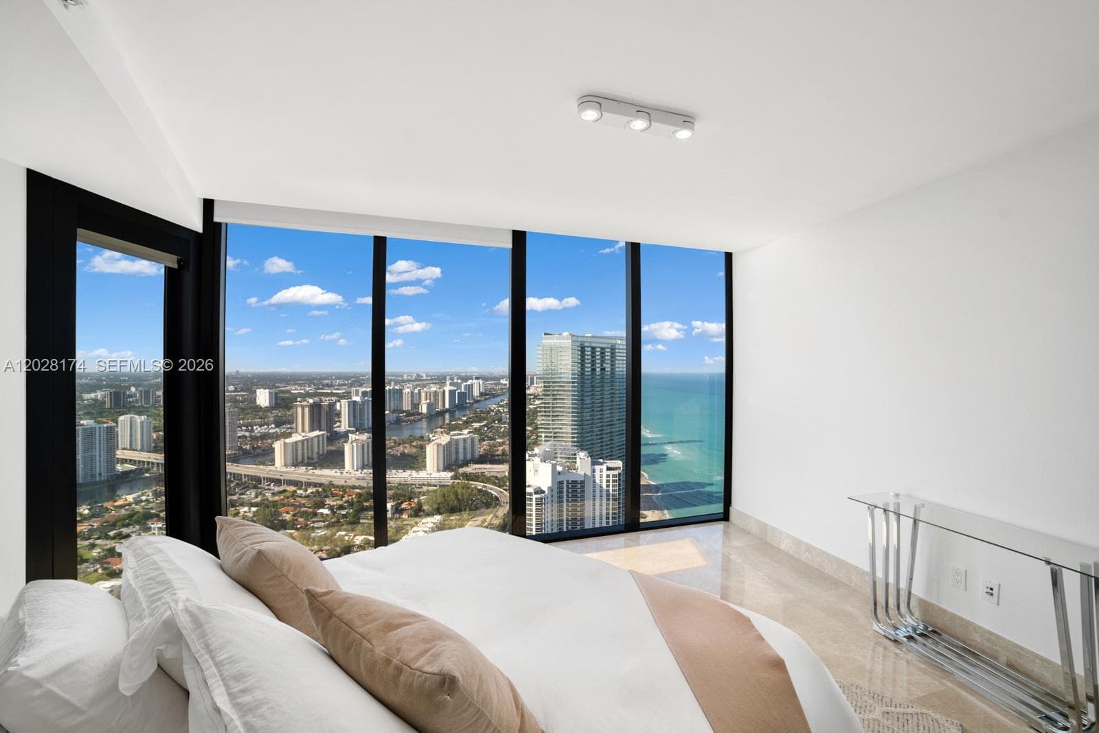 18555 Collins Ave # 5105, Sunny Isles Beach FL 33160 — 29