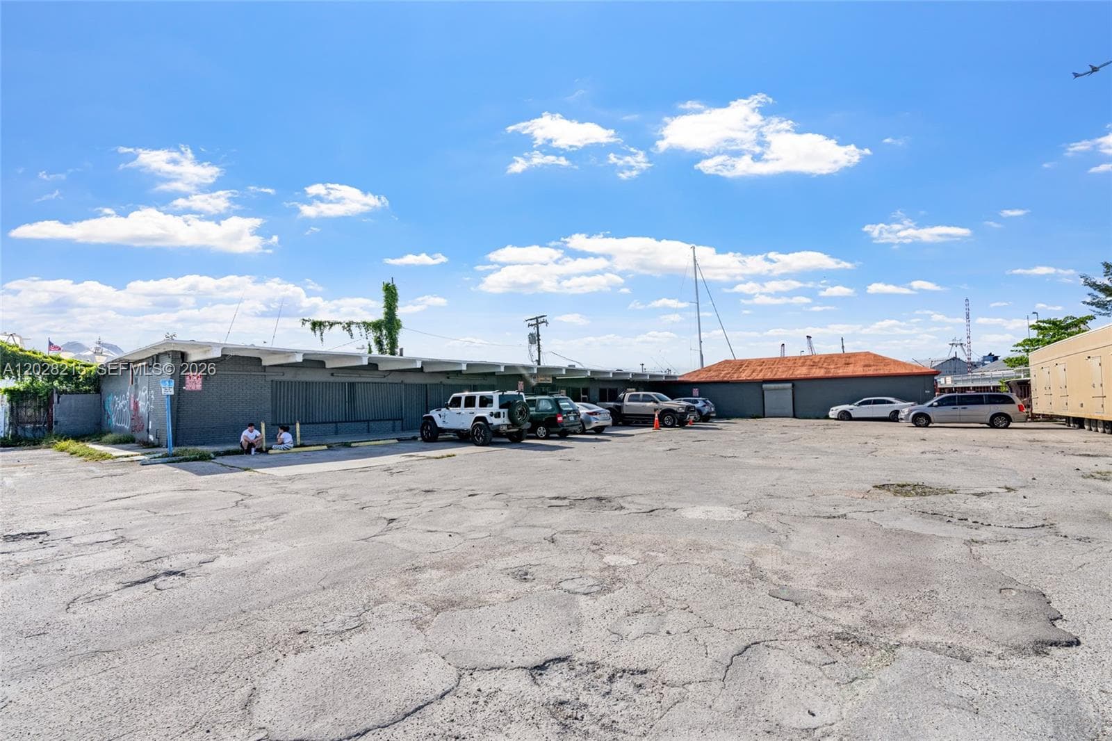 3066 NW River Dr, Miami FL 33142 — 8