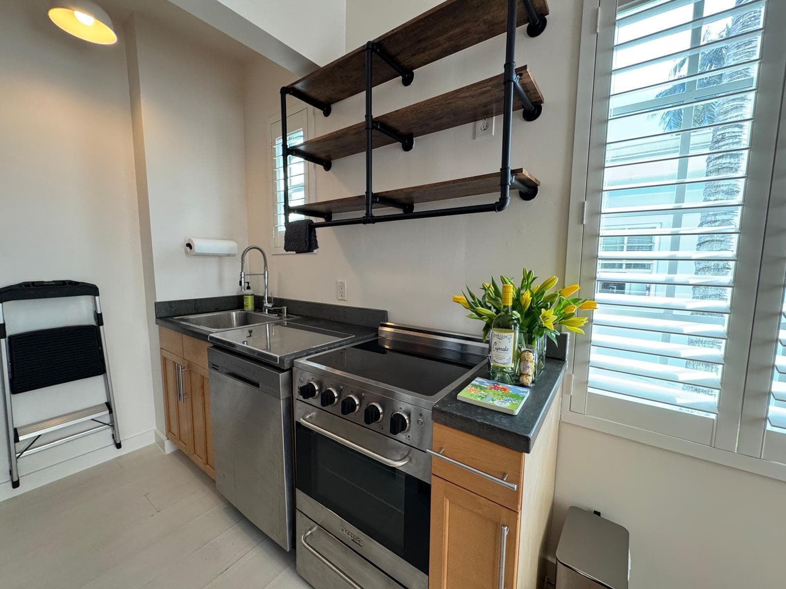 815 Euclid Avenue # 10, Miami Beach FL 33139 — 22