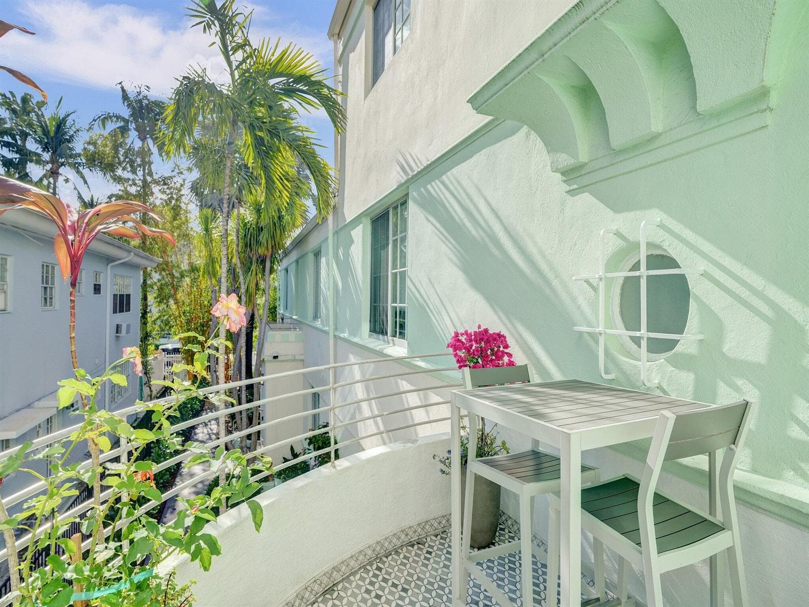 815 Euclid Avenue # 10, Miami Beach FL 33139 — 28