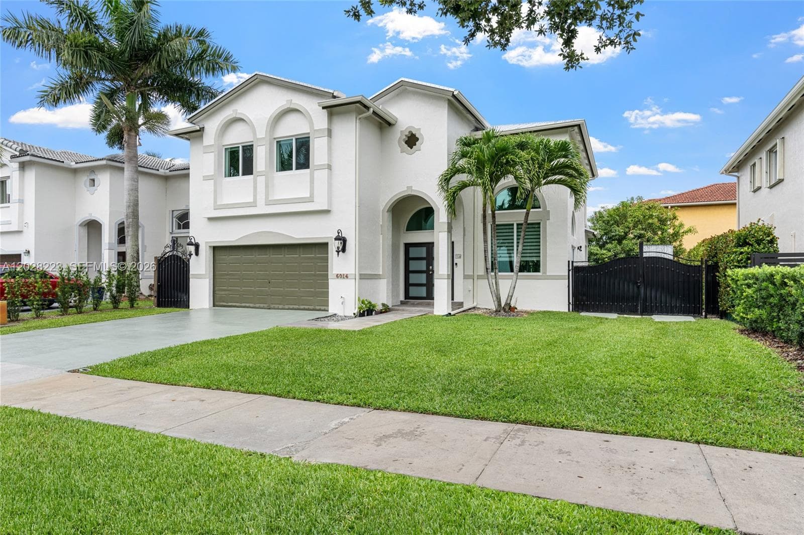 6014 SW 160th Ave, Miami FL 33193 — 2