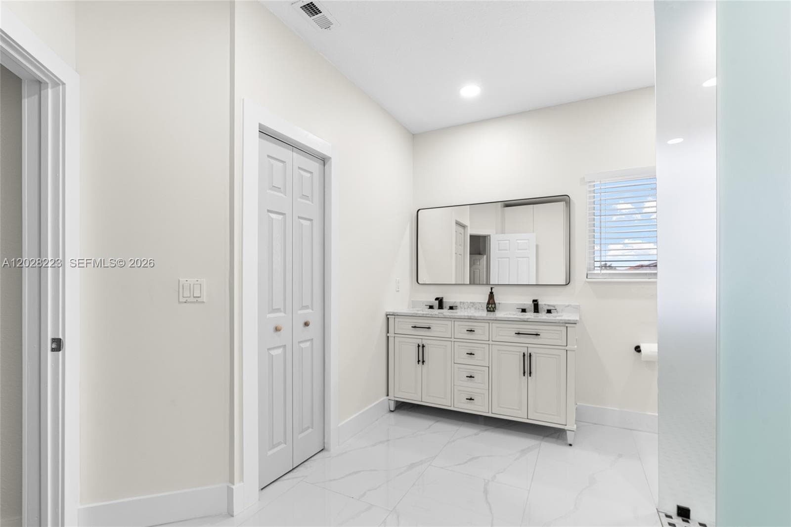 6014 SW 160th Ave, Miami FL 33193 — 24