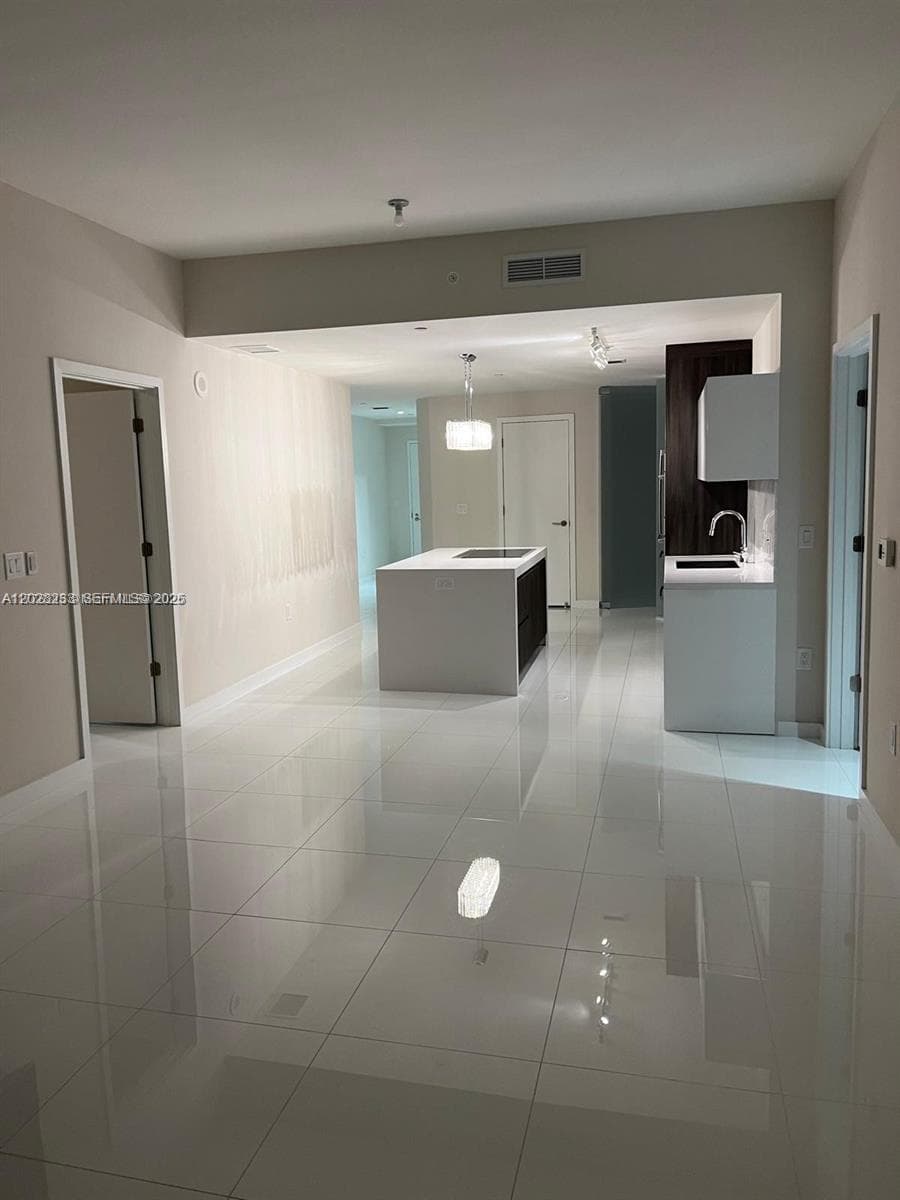 851 NE 1st Ave # 4107, Miami FL 33132 — 10