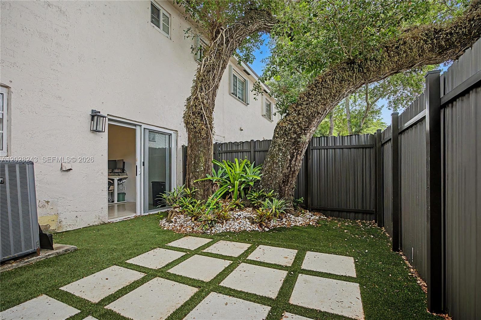 8545 SW 109th Ave # 8545, Miami FL 33173 — 16