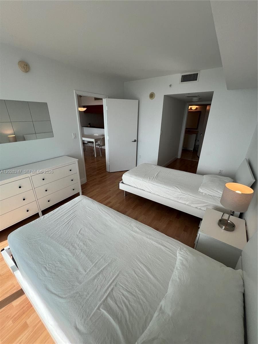 1800 N Bayshore Dr # 2310, Miami FL 33132 — 27