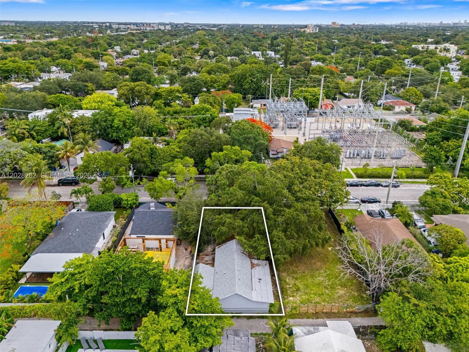 352 NW 41st St, Miami FL 33127 — 36