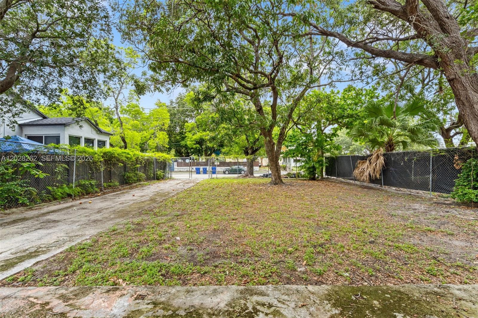 352 NW 41st St, Miami FL 33127 — 5