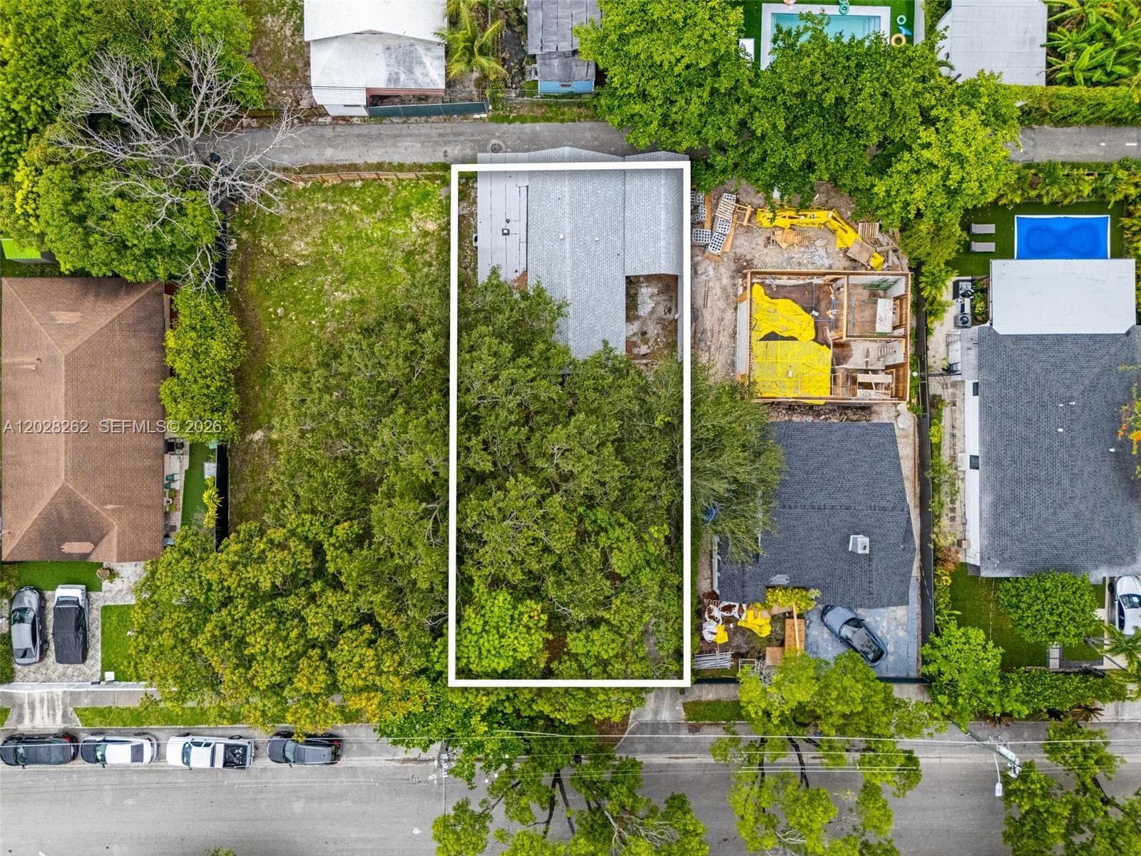 352 NW 41st St, Miami FL 33127 — 33