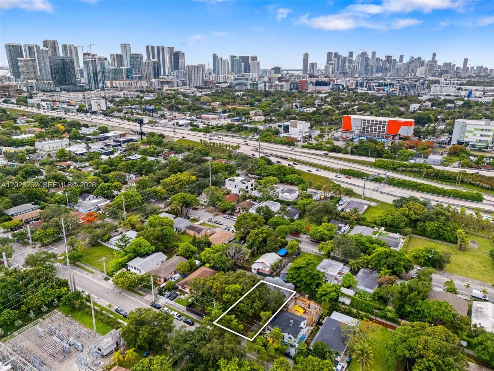 352 NW 41st St, Miami FL 33127 — 40