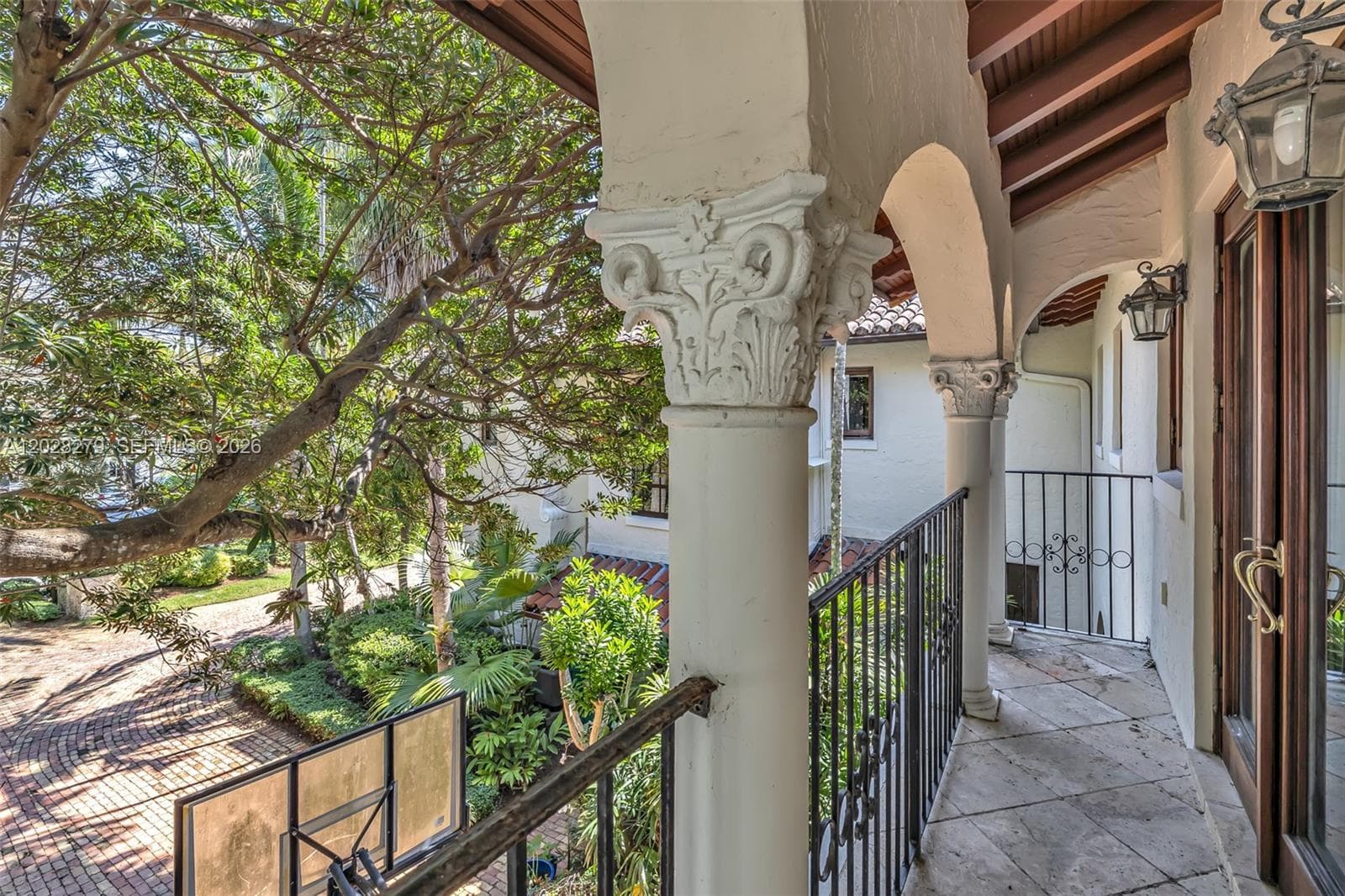 3462 N Moorings Way, Miami FL 33133 — 20