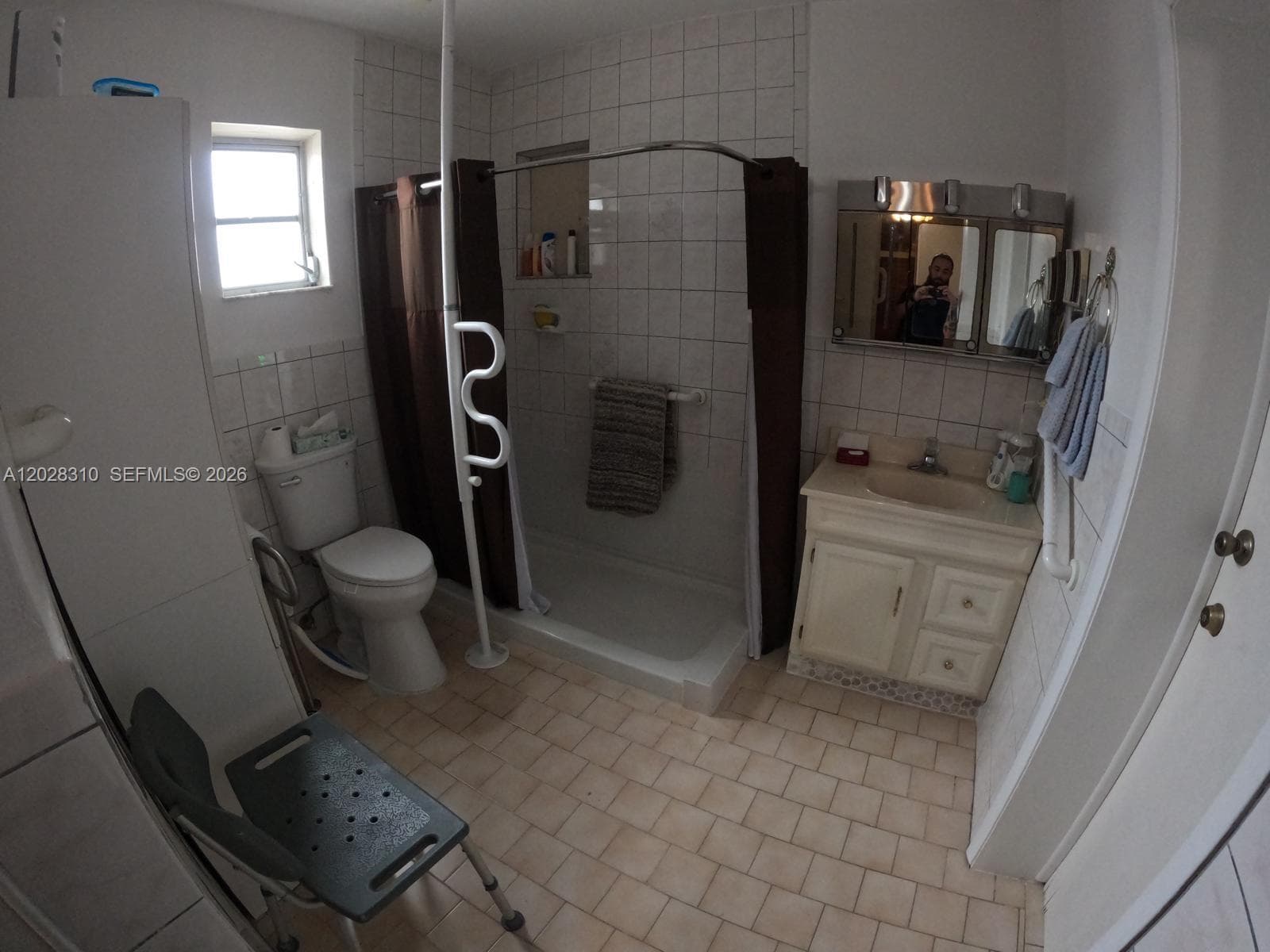 252 E 37th St, Hialeah FL 33013 — 28
