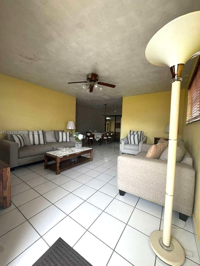 252 E 37th St, Hialeah FL 33013 — 8