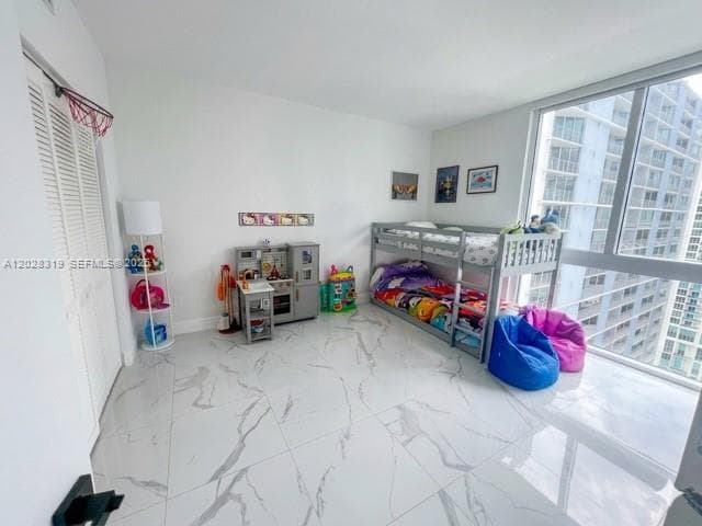 335 S Biscayne Blvd # 3300, Miami FL 33131 — 6