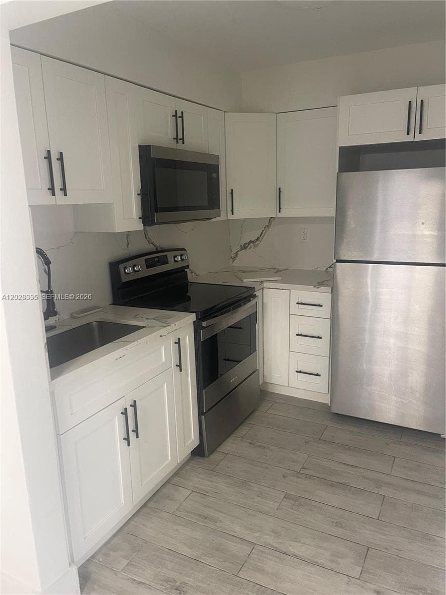 2008 SW 3rd St # 4, Miami FL 33135 — 9