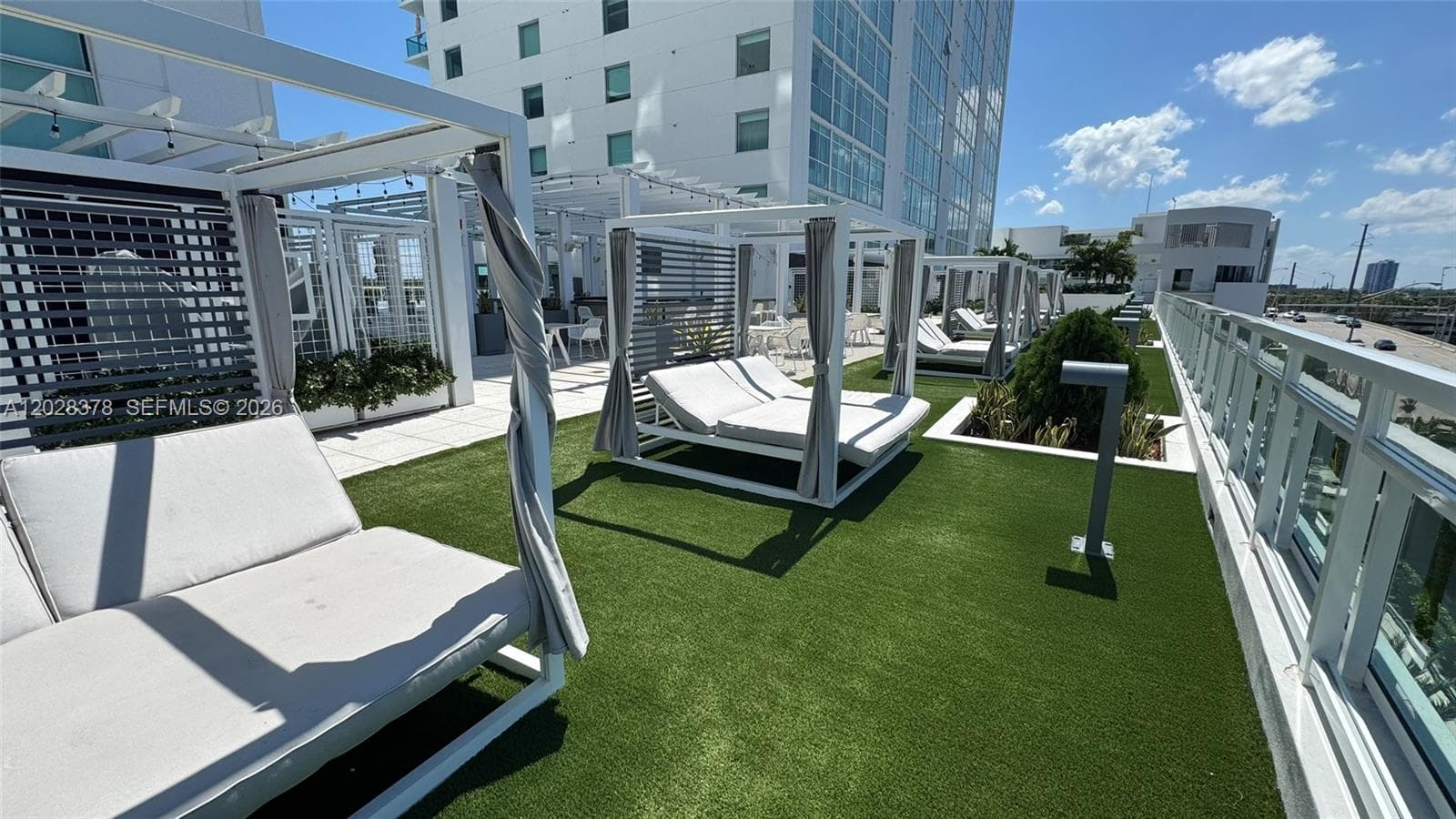 400 Sunny Isles Condo Wes, Sunny Isles Beach, FL — 62