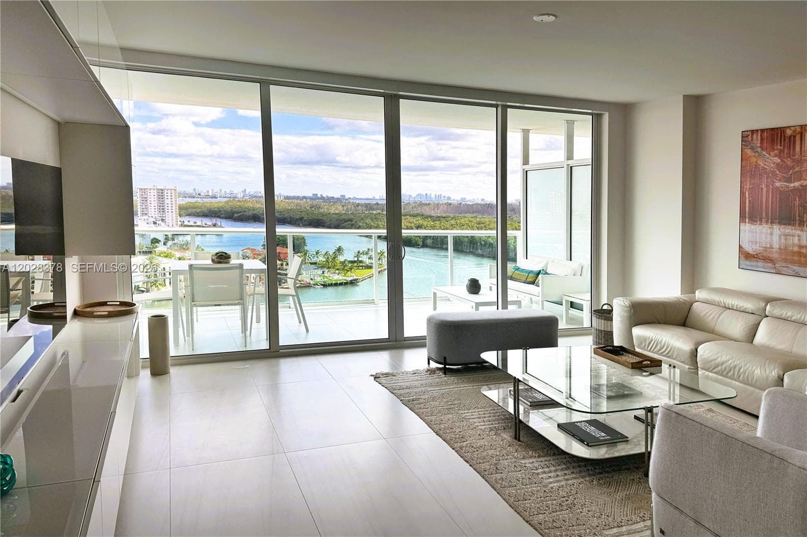 400 Sunny Isles Condo Wes, Sunny Isles Beach, FL — 3