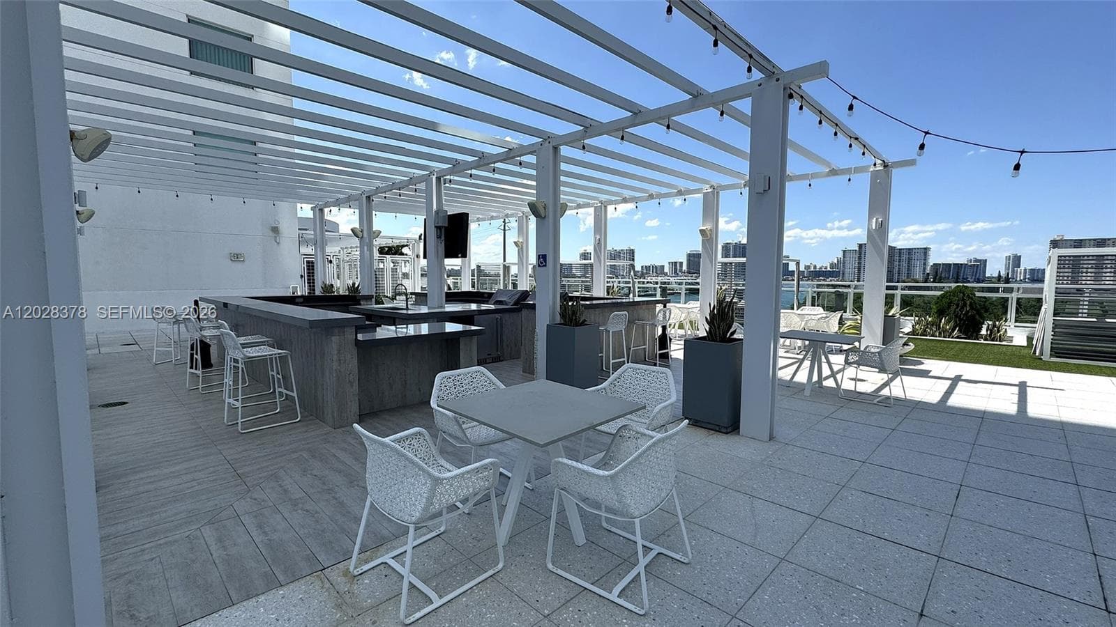 400 Sunny Isles Condo Wes, Sunny Isles Beach, FL — 49