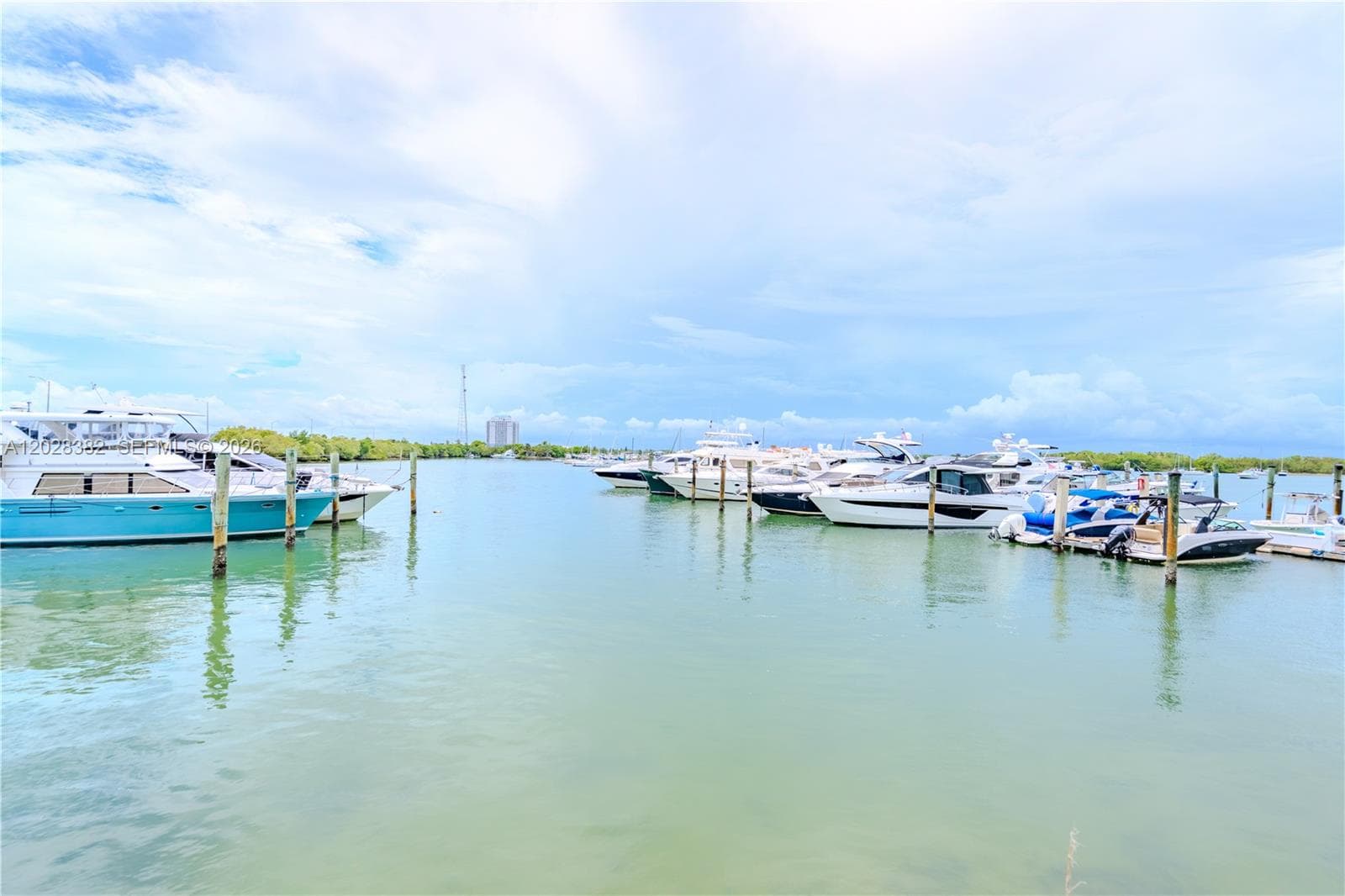 7904 West Dr # 810, North Bay Village FL 33141 — 28