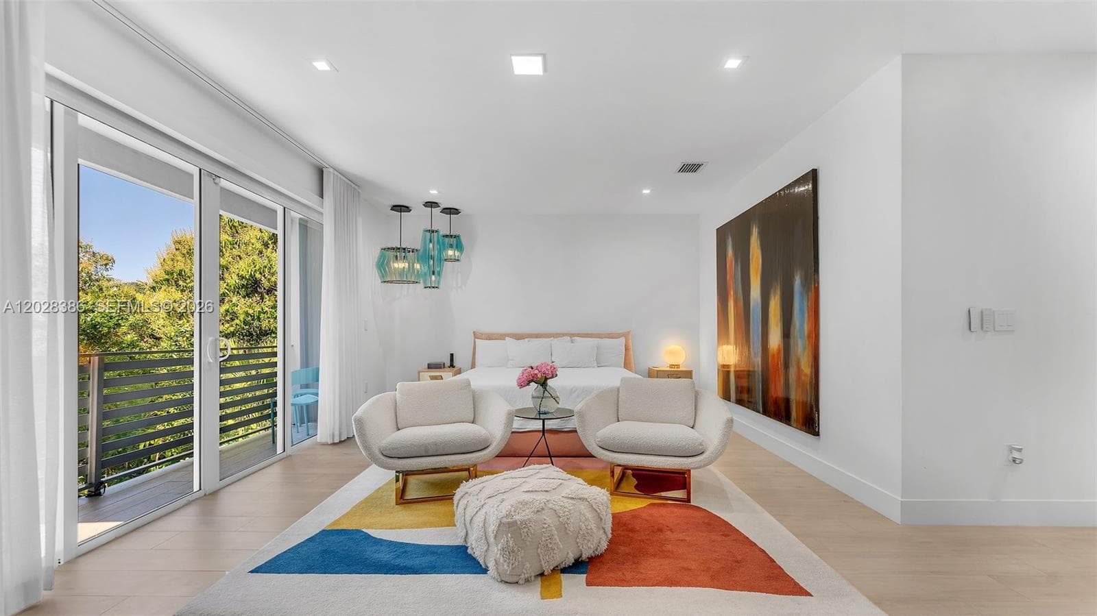 3162 Hibiscus St, Miami FL 33133 — 30