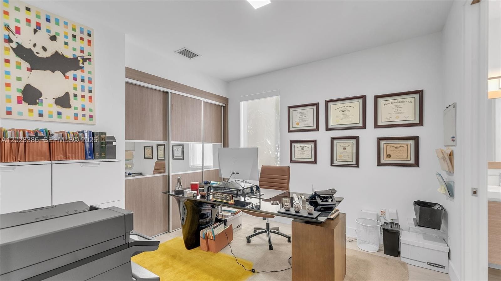3162 Hibiscus St, Miami FL 33133 — 40