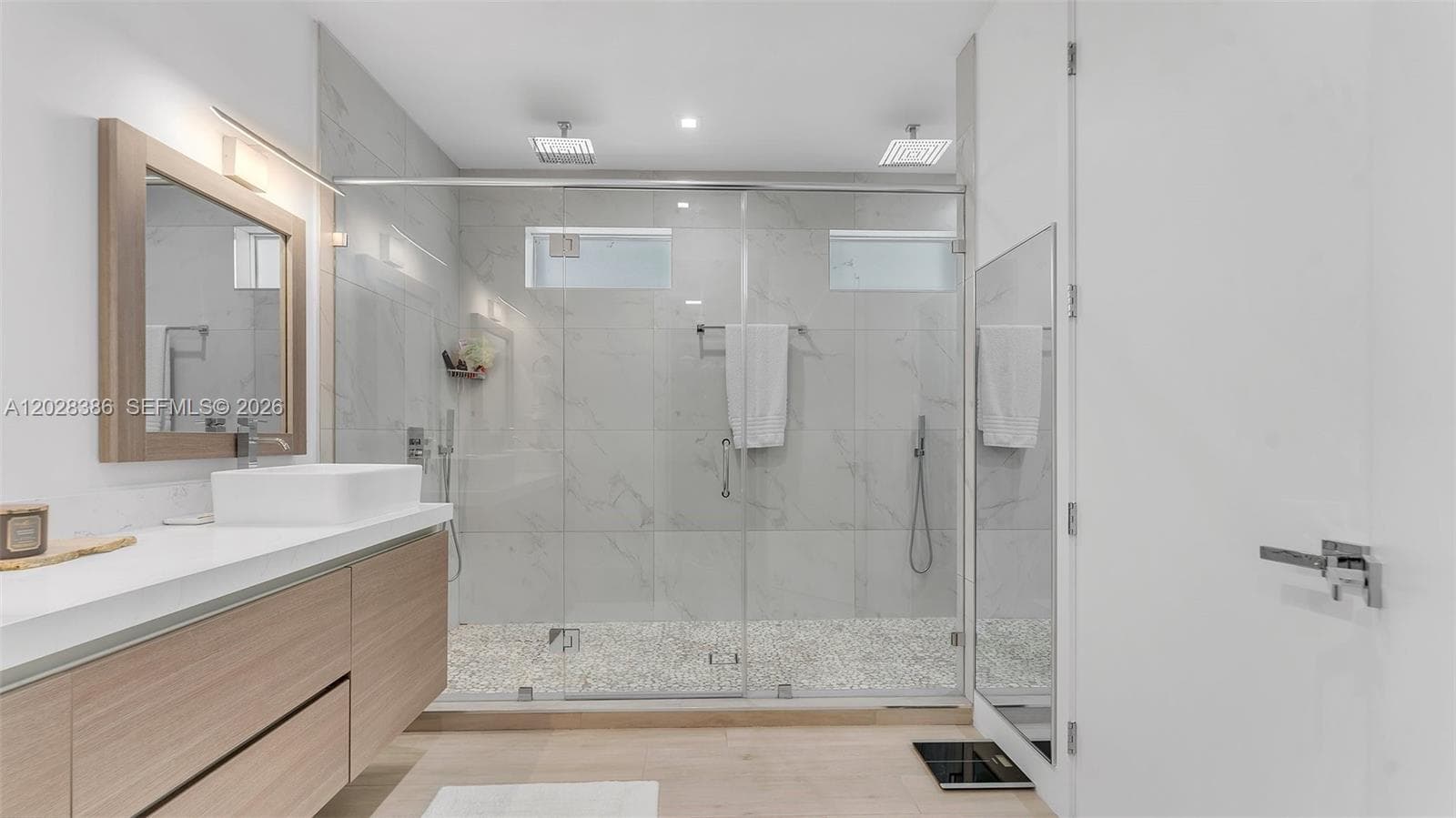 3162 Hibiscus St, Miami FL 33133 — 31