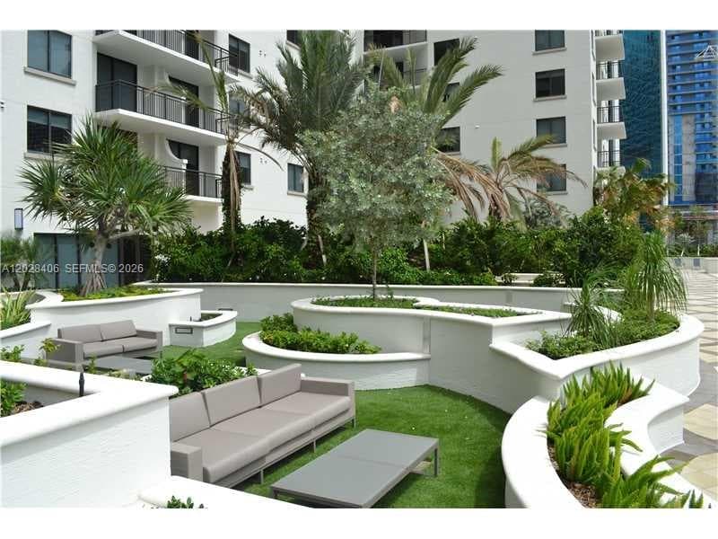 999 SW 1 AVE # 1907, Miami FL 33130 — 13