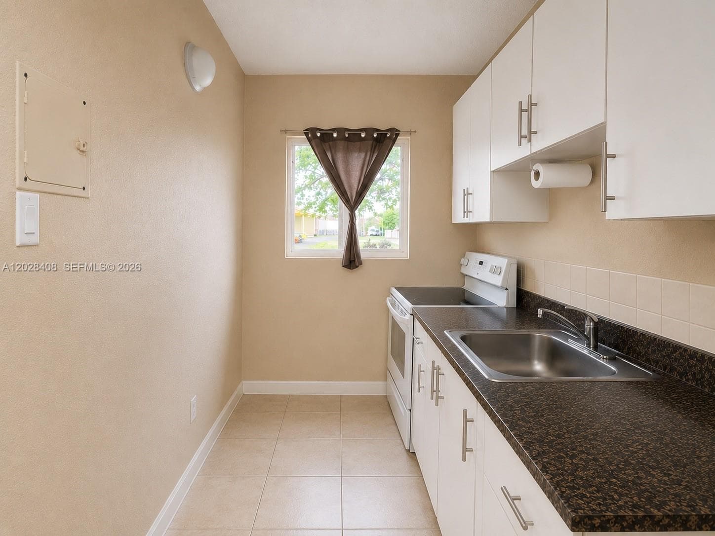 520 SW 6th Ave # 2, Homestead FL 33030 — 3
