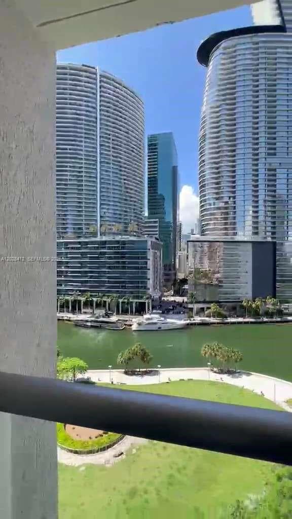 475 Brickell Ave # 1208, Miami FL 33131 — 11