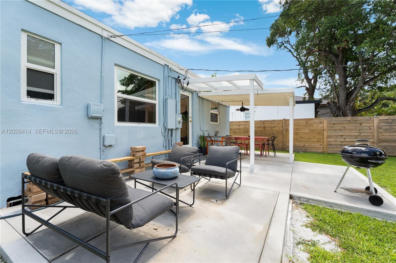 541 NW 49th St, Miami FL 33127 — 26