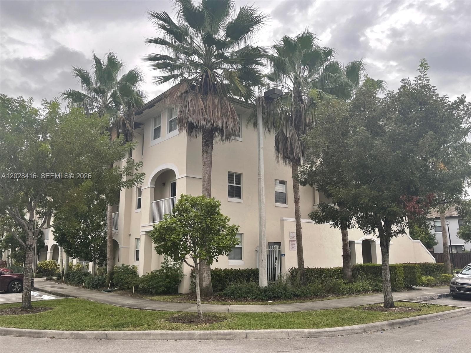 11601 NW 89th St # 225, Doral FL 33178 — 2